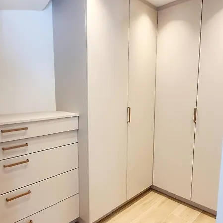 Vue A Classee 4 Etoiles-piscine Chauffee Антиб