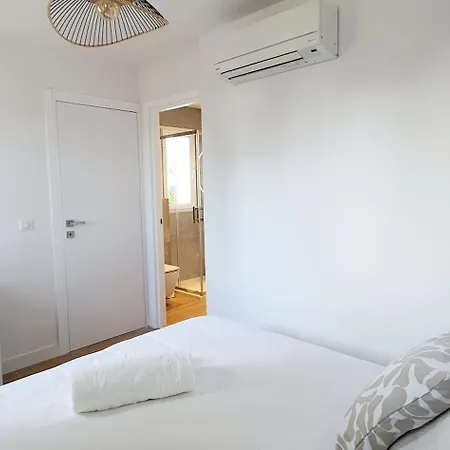 Vue A Classee 4 Etoiles-piscine Chauffee Вилла