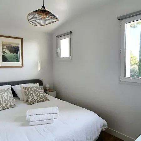 Vue A Classee 4 Etoiles-piscine Chauffee Вилла *